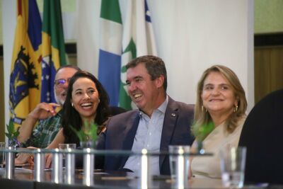 Imagem da notícia Governo de MS reafirma apoio à produção de pesquisa e desenvolvimento da pecuária no Estado